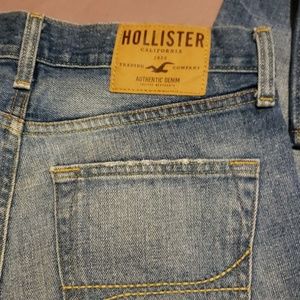 Hollister jeans 28x28